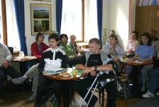 Z vernisáže výstavy Botanicky významná území České republiky konané v Literární kavárně knihkupectví Academia v Praze. Foto z archivu redakce   