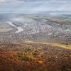 Jedno z průmyslových center v nebezpečné blízkosti Středohoří – Lovosice a jejich průmyslová zóna. Foto K. Horáček
