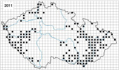 Jedna z map ilustrujících proces šíření bobra evropského (Castor fiber) v České republice. Stav v r. 2011. Černé body  zobrazují potvrzený trvalý výskyt  alespoň jednoho teritoria bobrů v daném kvadrátu a vycházejí ze sítě KFME  používané zejména dříve  v česko-slovenské zoologii i botanice. Orig. Česká zemědělská univerzita  v Praze