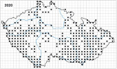 Jedna z map ilustrujících proces šíření bobra evropského (Castor fiber) v České republice. Stav ke konci roku 2020. Černé body  zobrazují potvrzený trvalý výskyt  alespoň jednoho teritoria bobrů v daném kvadrátu a vycházejí ze sítě KFME  používané zejména dříve  v česko-slovenské zoologii i botanice. Orig. Česká zemědělská univerzita  v Praze