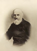 Karel Slavoj Amerling. Podobizna. Autor neuveden (pravděpodobně  Františka Svatava Amerlingová).  Zdroj: Stručné vypsání života a působení Med. Dra. Karla Amerlinga, ředitele první České hlavní školy a ústavu učitelského. 2. výtisk. Praha. Nákladem vlastním, 1885. 20 s. Archiv Národního muzea
