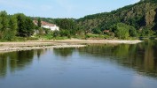 Vltava u severní hranice Prahy.  Foto T. Just