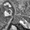 Ukázka změn krajiny zachycených na leteckých snímcích. Obec Schöna v ná­rodním parku Saské Švýcarsko v letech 1953 (předchozí snímek) a 2005 (tento snímek). Foto: Technická univerzita v Drážďanech  
