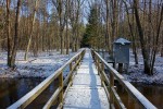 Expozice s ohledem na minimalizaci rizika přepalů světlem způsobuje ztrátu kresby ve stínech,  proto je výhodné v takto kontrastní scéně  použít režim HDR. Foto T. Kučera