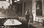 Zasedací síň prezidia České akademie věd a umění v Národním muzeu.  Literární atlas československý 2., Ministerstvo školství a národní osvěty, ČAVU, Prome­theus (B. Vavroušek, ed., Praha 1938)