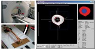 Biomechanická analýza příčných průřezů dlouhých kostí pomocí  výpočetní tomografie. Snímání průřezů u dlouhé kosti (vlevo nahoře), orientace kosti v tomografu (vlevo dole),  softwarová aplikace pro výpočet biomechanických proměnných z příčného  průřezu (vpravo). Červenou barvou je zvýrazněno rozložení hutné kostní tkáně na příčném průřezu. Hutná kostní  tkáň je oproti lešenářské trubce rozložena nepravidelně, což nasvědčuje,  že zátěž vyvolávala napětí v kosti  s převahou v určitých směrech.  Získané biomechanické parametry  pak můžeme použít pro rekonstrukci,  jak byla kost zapojena při pohybu. Foto V. Sládek