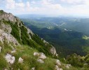 Rumunské Karpaty (na snímku) mají nezastupitelnou biogeografickou úlohu jako spojnice mezi balkánskými horami, Alpami i skandinávským pohořím. Foto G. Šrámková