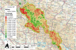 Mapa vhodnosti stanovišť pro tetřeva hlušce (Tetrao urogallus) podle struktury porostu. Čím vyšší hodnota, tím je místo vhodnější. Orig. autoři článku