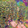 Tajemství strusky –  detail struktury strusky. Snímek z Geologického ústavu AV ČR  získal v r. 2018  cenu odborné poroty  ve fotografické soutěži  Věda fotogenická, která je určena pro zaměstnance Akademie věd.  Foto Š. Křížová