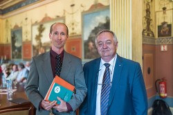 Ondřej Koukol (Purkyňova cena) a Zdeněk Havlas. Foto P. Jáchimová, AV ČR